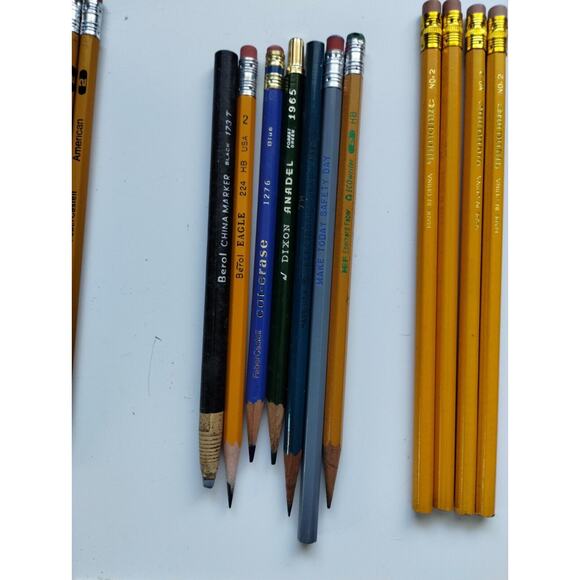 Lot of 100 Pencils - Pens - Paint Pens - Erasers - Mechanical Pencils - Picture 3 of 11